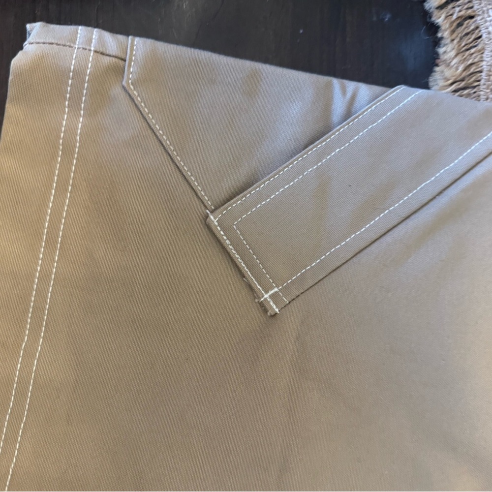 Jordan Tan Cargo Shorts - Picture 3 of 7